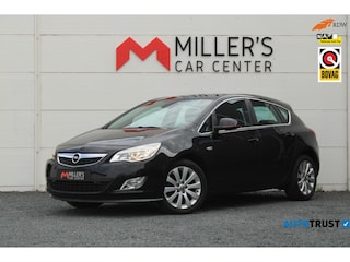 Opel Astra 1.4 Turbo Cosmo 140PK Cruise Bluetooth PDC Stuur&Stoelverwarming