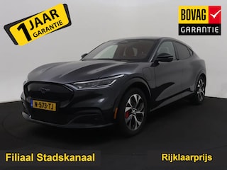 Ford Mustang Mach-E AWD 75 kWh Gratis Afleverpakket! | Panoramadak | Leder | B&O |