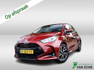 Toyota Yaris 1.5 Hybrid Business Plus 1e-Eig. & Keurig-Onderh. BOVAG-Garantie. NL-Auto.