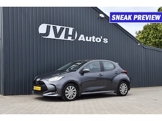 Toyota Yaris 1.5 Hybrid Dynamic 06-2022 (NwModel) | Adapt.CC | LED | AppleCarPlay | Cam
