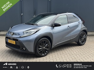 Toyota Aygo 1.0 VVT-i MT Premium / Apple Carplay / NAP Logisch / Stoelverwarming / 18 INCH LM Velgen / Achteruitrijcamera / Adaptieve Cruise Control /