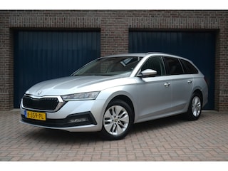 Skoda Octavia Combi 1.0 TSI Business Edition | Trekhaak | Virtual Cockpit | Elec. Achterklep | Carplay/Android Auto