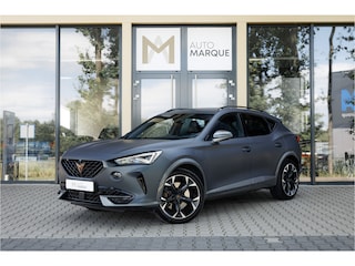 Cupra Formentor 1.4 e-Hybrid VZ 245PK | Performance | Wegklapbare Trekhaak | 19" LM Velgen | 360 Graden Camera | Apple CarPlay | Elektrisch verstelbare Voorstoel | Stoel & Stuurwielverwarming |