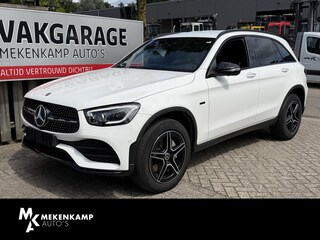 Mercedes-Benz GLC 300e 4MATIC AMG Line 19"/Luchtvering/Matrix LED/Keyless/Memory + stoelverwarming/Sfeerverlichting/Elektrische klep/Apple Carplay & Android Auto
