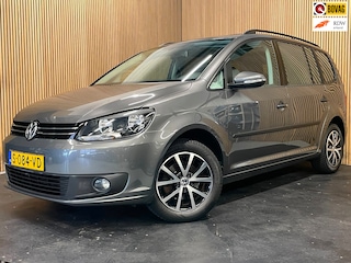 Volkswagen Touran 1.2 TSI|105 PK|7-PERSOONS|PANORAMADAK|AFN. TREKHAAK|APPLE CARPLAY|ANDROID AUTO|CRUISE+CLIMATE CONTROL|LMV|PDC-A|