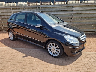Mercedes-Benz B-klasse 200 Automaat, Navigatie