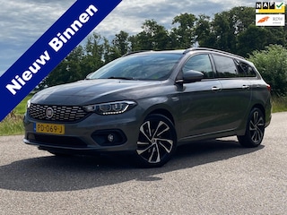 Fiat Tipo Stationwagon 1.6 MultiJet 16v Business Lusso / Airco / Navi / CC / Leder / Apple Carplay / PDC / 18"LM-Velgen / Trekhaak