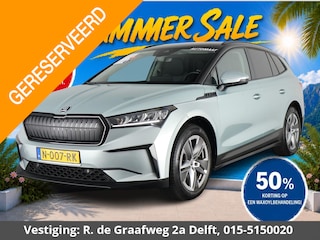 Skoda Enyaq iV 60 Two-Tone 400 km actieradius! | Navigatie | Parkeersensoren | Privacy Glass |