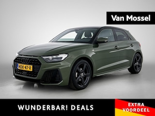 Audi A1 Sportback 25 TFSI S edition | Stoelverwarming | Camera | parkeersensoren | Apple carplay | Zwart pakket |