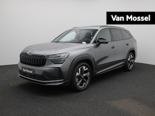 Skoda Kodiaq 1.5 TSI PHEV Sportline Business 204 PK 204PK | Automaat | Panoramadak | Matrix LED Koplampen | Navigatie |  Apple Carplay/Android Auto | Keyless Entry | Achteruitrijcamera | Climate Control | Adaptive Cruise Control | Parkeersensoren | Elektrische achterklep | Privacy Glass | Stoelverwarming | Lichtmetalen velgen | €3000 inruilpremie! | Direct leverbaar! |