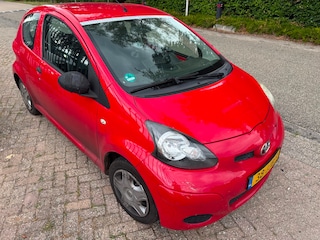 Toyota Aygo 1.0-12V Access APK 05-2027 APPLE CARPLAY INRUIL KOOPJE