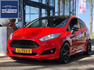 Ford Fiesta 1.0 EcoBoost Red Edition 140PK | Recaro-stoelen | Climate Control | Navigatie | 17 inch | Cruise Control | Parkeersensoren
