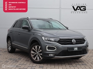 Volkswagen T-Roc 1.0 TSI Style Trekhaak Camera ACC LED Stoelverwarming