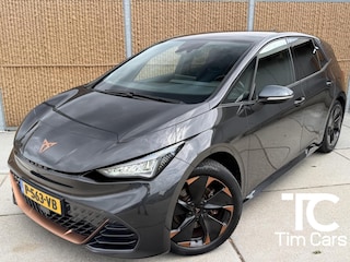 Cupra Born Adrenaline One 62 kWh Stuur en- stoelverwarming | LED verlichting | Apple CarPlay/Android Auto | Cruise control adaptief | Climate control | Parkeersensoren voor en achter | Achteruitrijcamera