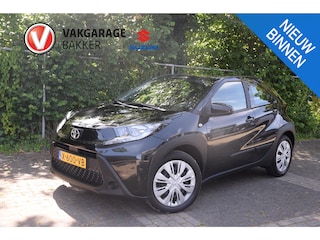 Toyota Aygo 1.0 VVT-i S-CVT Play | Automaat | 1e eigenaar | Dealer onderhouden |