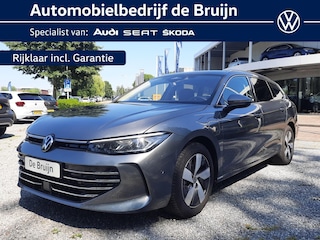 Volkswagen Passat Variant 1.5 eHybrid Elegance (Trekhaak,Camera,IQ)