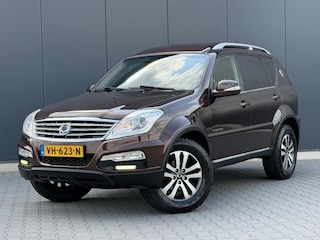 SsangYong Rexton RX 200 e-XDI Crystal Grijs Kenteken - 3e Eigenaar - Trekhaak 3500KG