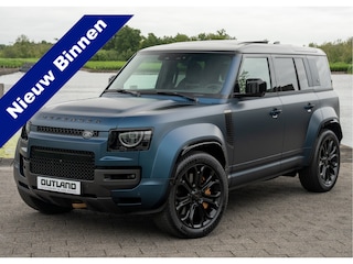 Land Rover Defender 110 4.4 P635 110 Octa Sargasso Blue Satin - Carbon Exterior Pack - Trekhaak