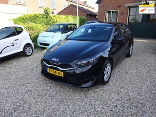 Kia Ceed 1.0 T-GDi DynamicLine Climate controle, Navigatie, Achteruitrijcamera, Lichtmetalen velgen