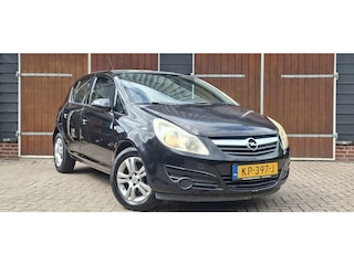 Opel Corsa 1.2-16V Edition | 5 deurs | Airco | ISO fix | Lichtmetalen wiele