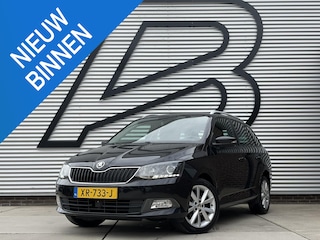 Skoda Fabia Combi 1.2 TSI Monte Carlo 2e Eigenaar|Carplay|Trekhaak|Camera|Stoelverwarming|Cruise|APK tot 12-2026
