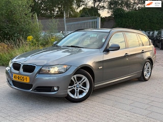 BMW 3-serie Touring 318i Corporate Lease Luxury Line