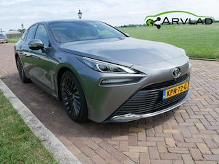 Toyota Mirai Prestige FUEL CELL | HEAD-UP | PANO | JBL ** 14999 NETTO **