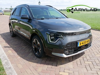 Kia Niro ExecutiveLine 64.8 kWh FULL OPTIONS NW. € 50.000,- ** 26999 NETTO **