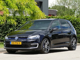 Volkswagen Golf 1.4 TSI GTE | panoramadak | 18" all-season-banden | navigatie | bluetooth