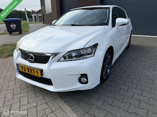 Lexus CT 200h F-Sport Line
