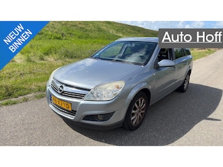 Opel Astra Wagon 1.6 Temptation | Autom. Airco | Cruise Control | LMV | Elekt. Ramen | Trekhaak | Privacy Glass | APK tot 03-04-2027!