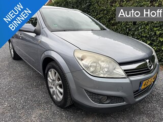 Opel Astra Wagon 1.6 Temptation | Autom. Airco | Cruise Control | LMV | Elekt. Ramen | Trekhaak | Privacy Glass | APK tot 03-04-2027!