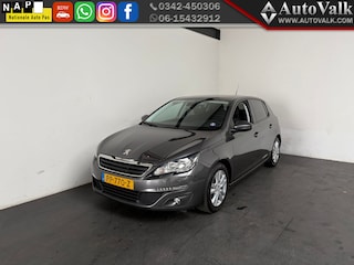 Peugeot 308 1.2 PureTech Blue Lease Executive. Pano+Trekhaak!