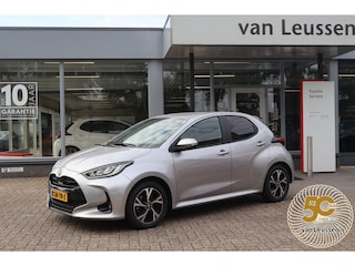 Toyota Yaris 1.5 HYBRID 115 DYNAMIC CLIMA AD-CRUISE LM-VELGEN