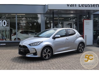 Toyota Yaris 1.5 HYBRID 115 DYNAMIC CLIMA AD-CRUISE LM-VELGEN
