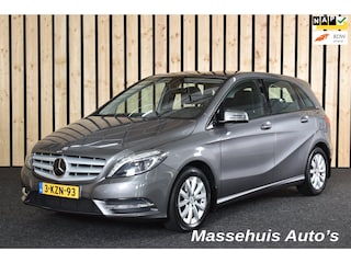 Mercedes-Benz B-klasse 180 Ambition Trekhaak Navi Clima Cruise Bi-xenon LED PDC V+A Nwe APK