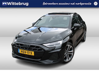 Audi A3 Sportback 40 TFSI e 204pk S edition / Panoramadak / 18" / Driving & Parking plus
