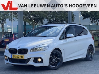 BMW 2-serie Tourer 218i Executive | RIJKLAAR | Trekhaak | Pano | Navi