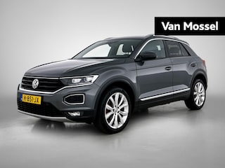 Volkswagen T-Roc 1.5 TSI Sport 150 PK | Automaat | Climate Control | Trekhaak Afneembaar | Cruise Control | Achteruitrij Camera | Half Lederen Bekleding | Navigatie | Parkeersensoren Voor + Achter |