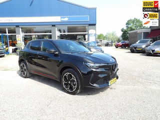 Alfa Romeo Junior 1.2 Turbo Hybrid Ibrida Speciale / Rijklaarprijs