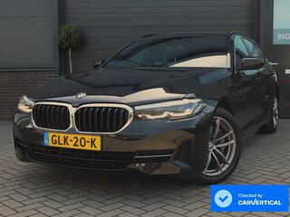 BMW 5-serie Touring 530e High Executive | Passagiers Scherm | Pano | Stoelverwarming | Trekhaak