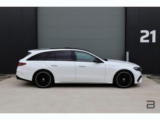 Mercedes-Benz Estate 300 e AMG Line / Panoramadak / Memory Stoelen / Hyperscreen / Keyless-Go / Burmester 4D Surround