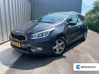 Kia Ceed Sportswagon 1.6 GDI DynamicLine 134pk | Achteruitrijcamera | Trekhaak | Cruise control | Navigatie | Parkeersensoren achter | Stuur multifunctioneel