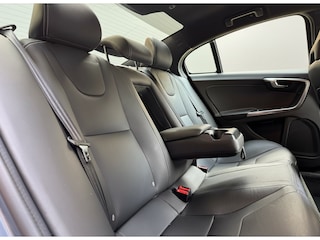 Volvo S60 1.5 T3 Polar+ Dynamic Aut., Trekhaak | 18inch | Navi
