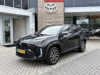 Toyota Yaris Cross 1.5 HYBRID STYLE PANORAMADAK HEAD-UP-DISPLAY EL-ACHTERKLEP STUUR/STOELVERWARMING LED-PAKKET 17"LM-VELGEN