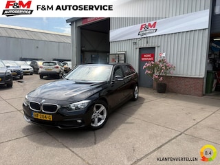 BMW 3-serie Touring 320d EDE Corporate Lease Essential Airco, cruise, pdc