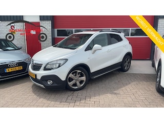 Opel Mokka 1.4 T Innovation TREKHAAK / SCHUIFDAK / XENON / LEDER / STOELVERW / CAMERA / NAVI / CLIMA / PDC / NL-AUTO