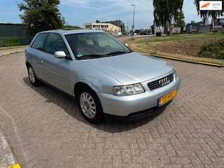 Audi A3 1.6 Ambiente
