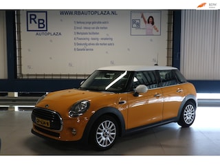 Mini Cooper 5-Deurs 1.5 Business / DEALER ONDERHOUDEN / 1e EIGENAAR ! ! !