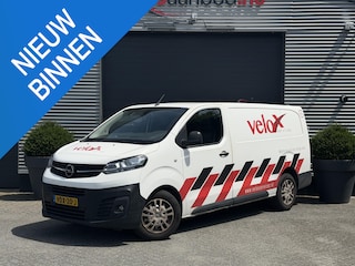 Opel Vivaro 2.0 CDTI L2H1 Edition Navigatie | Camera | DAB | Lederen Bekleding |